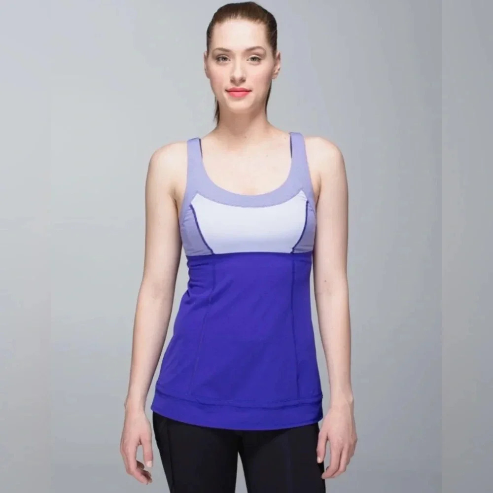 Lululemon Run: Ta Ta Topper Size 6 - image 1